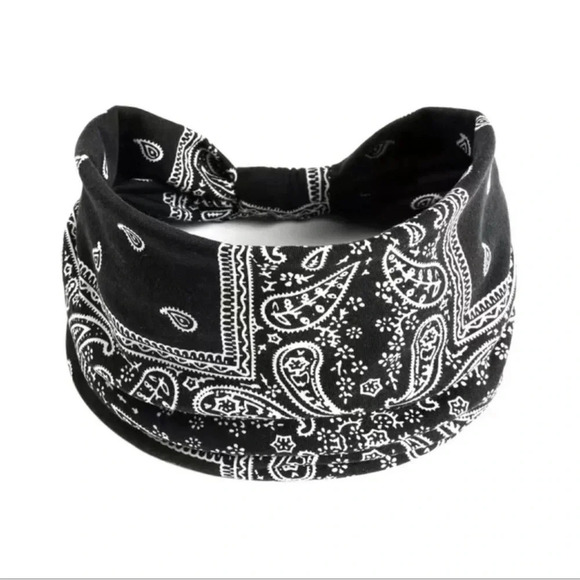 Black Bohemian paisley Print Headband - Picture 3 of 3
